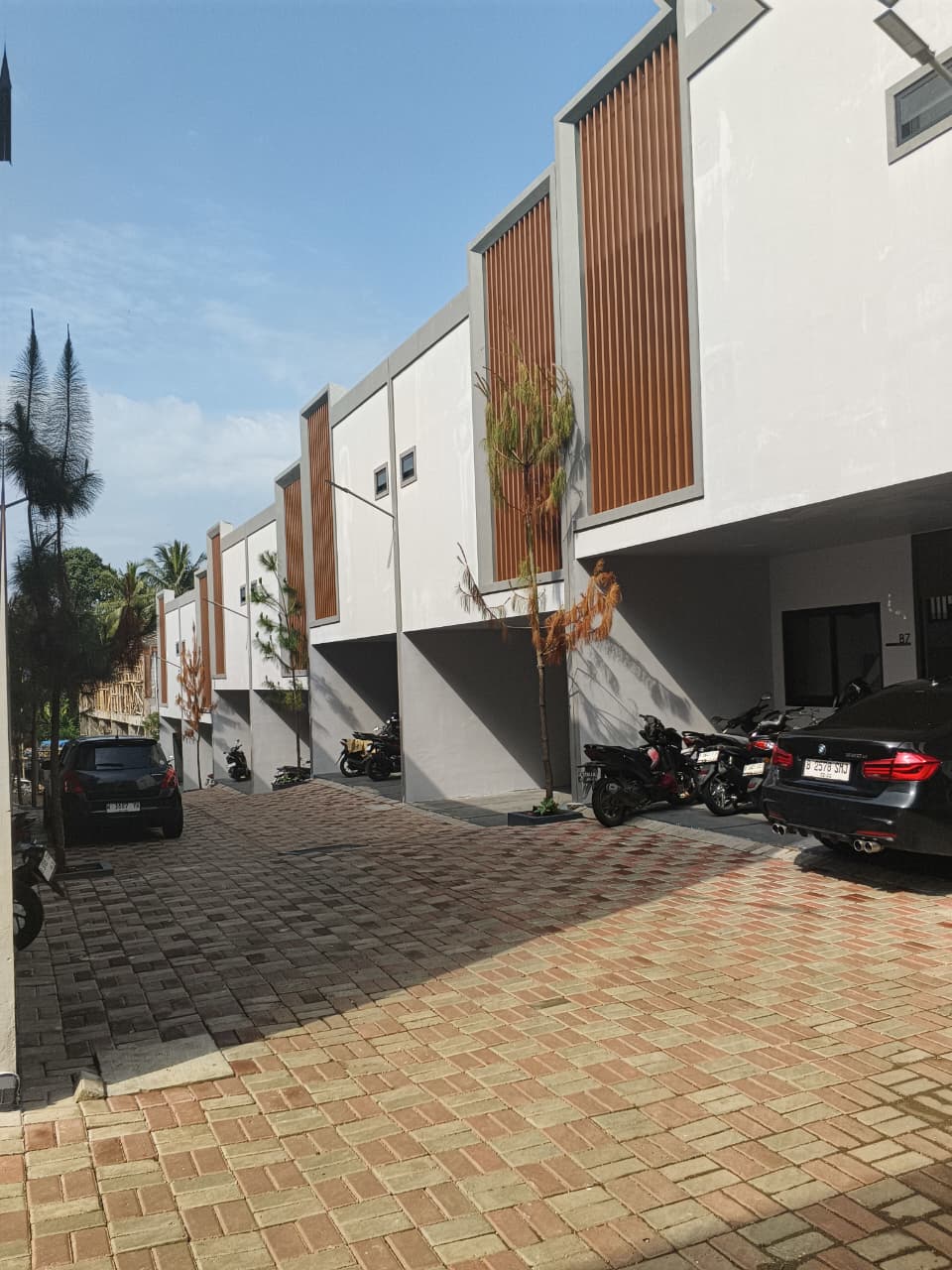 Skena Kost B9
